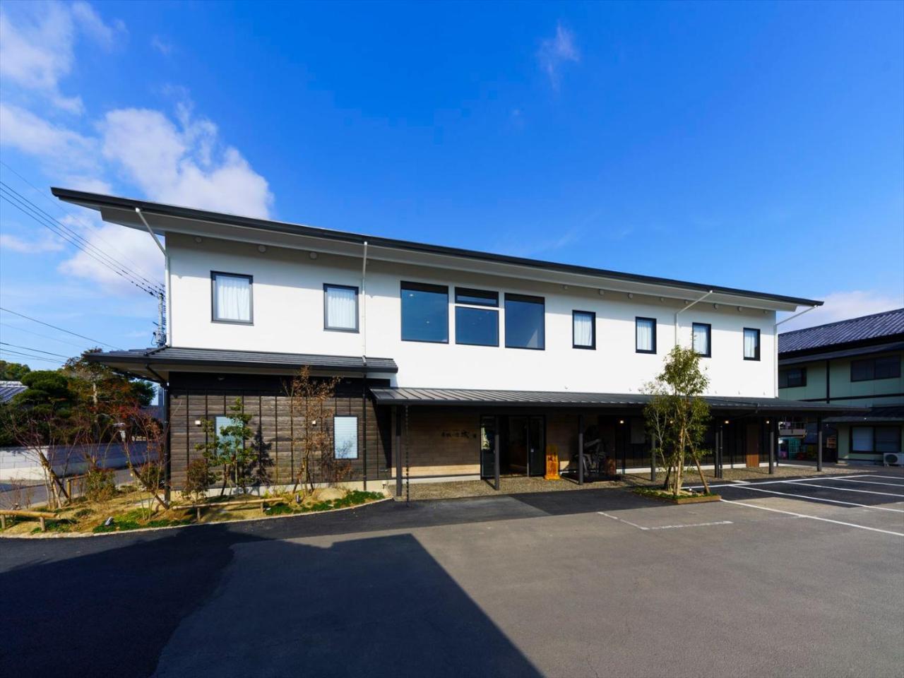 Отель Harajo No Yado Shiro Minamishimabara Экстерьер фото